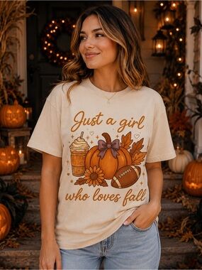 Just a Girl Who Loves Fall Graphic Tee - Cream